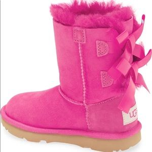 Bailey Bow II Uggs Genuine Shearling Boot